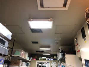 名古屋市港区の店舗様事務所においてダウンライト増設電気工事