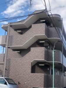名古屋市中川区の集合住宅にて共用部照明器具のLED化電気工事